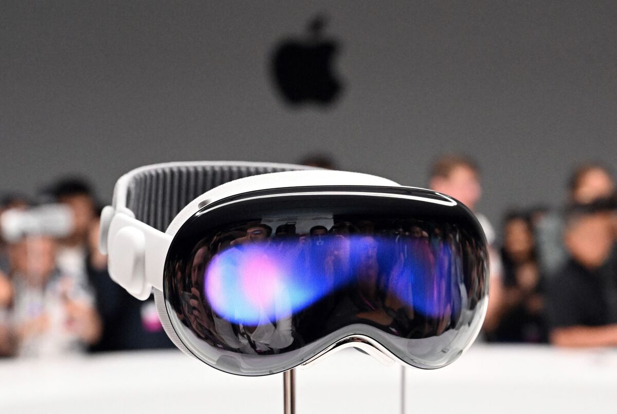 Apple's Vision Pro: Transforming the AR landscape